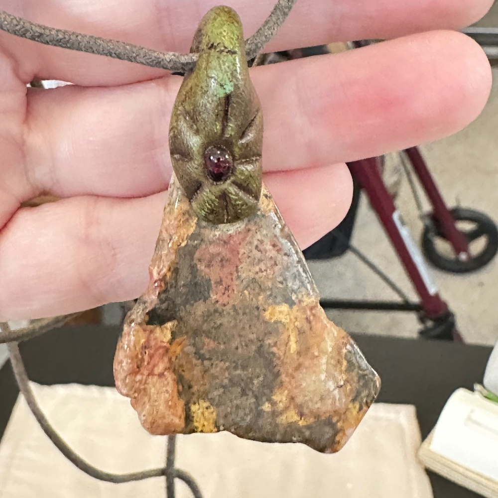 Raw Jasper Stone w/Garnet Eye Pendant on Cord Red/Brown/Tan/Cream/Orange - Picture 16 of 16